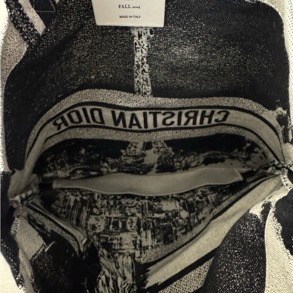 Christian Dior Paris 2024 motif black and white tote - Picture 2 of 3